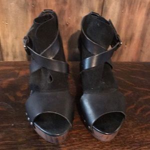 Black wedge shoes